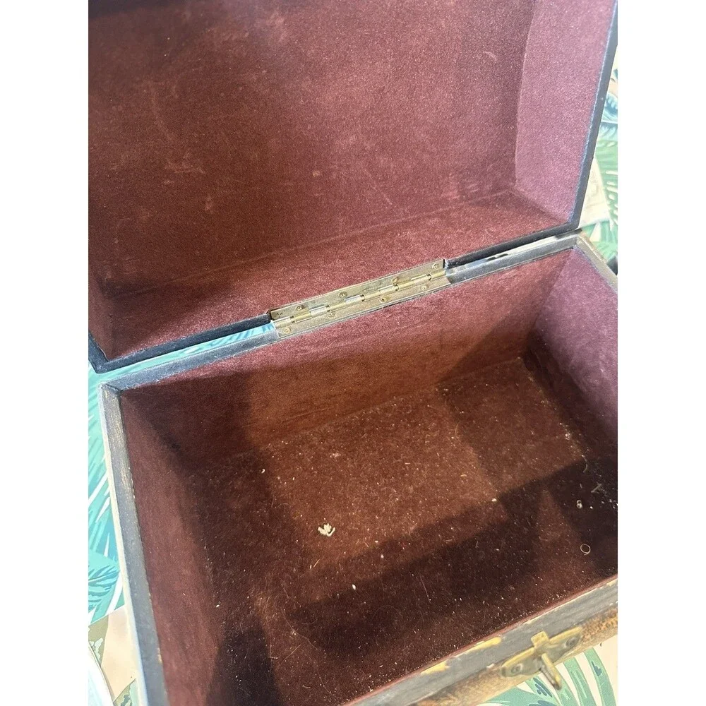 Vintage Wooden Jewelry Box Trinket Box Footed Keepsake Storage Velvet Lined